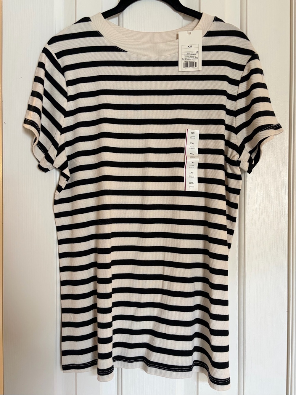 🖤Target a new day Striped Black & Cream Short Sleeve Top